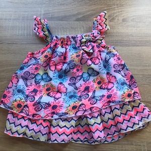 Cute flowy kids top!